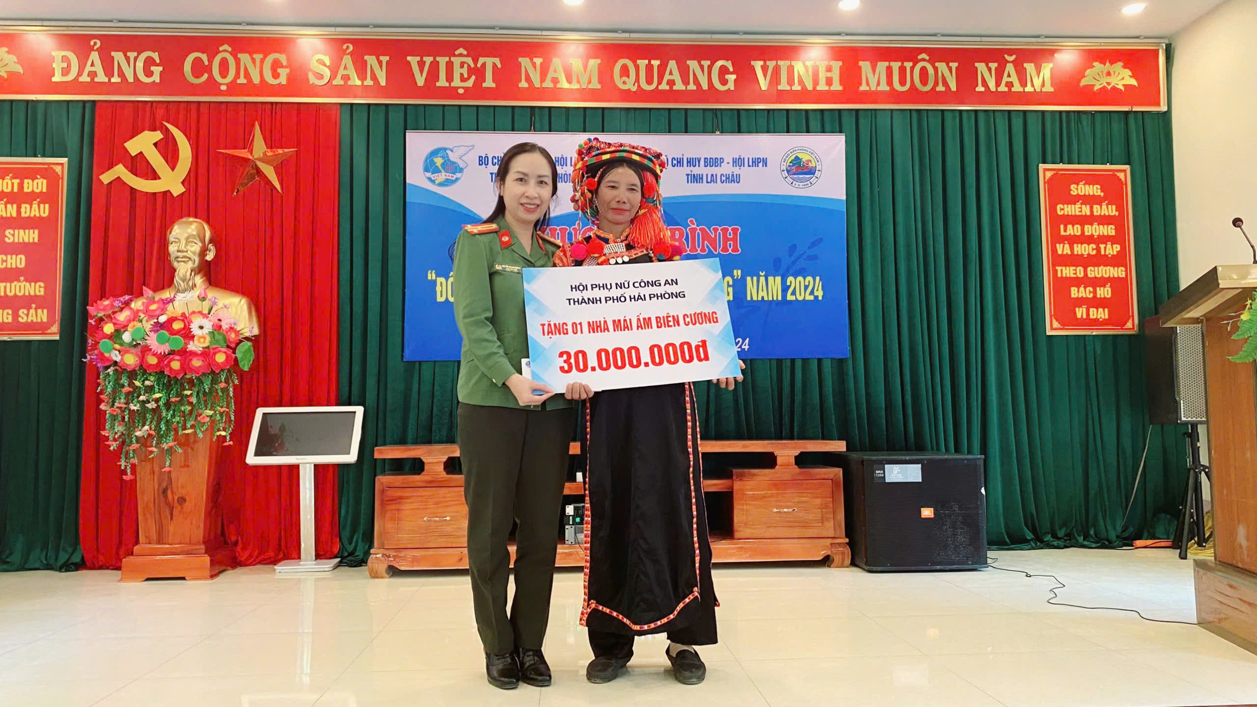 Hội Phụ nữ Công an thành phố Hải Phòng tích cực tham gia Chương trình 